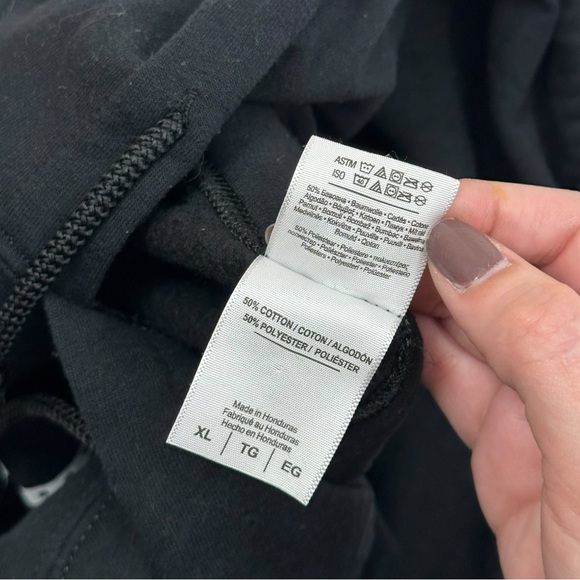 Gildan Heavy Blend Black Hoodie Photography Love - Adult Size XL - Picture 3 of 5